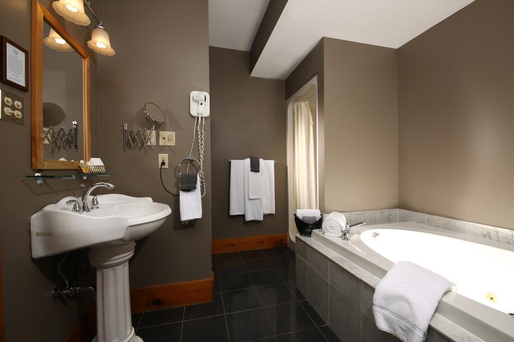 Kettle Creek Inn Port Stanley Dış mekan fotoğraf